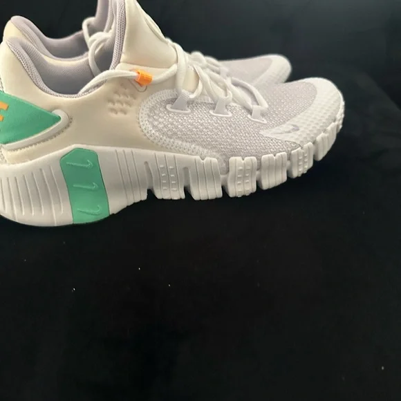 Nike Woman’s METCON - Picture 5 of 6